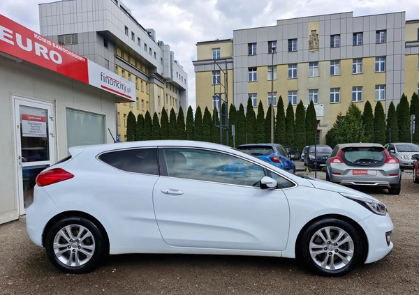 Kia Pro_cee'd cena 37900 przebieg: 159000, rok produkcji 2013 z Golina małe 781